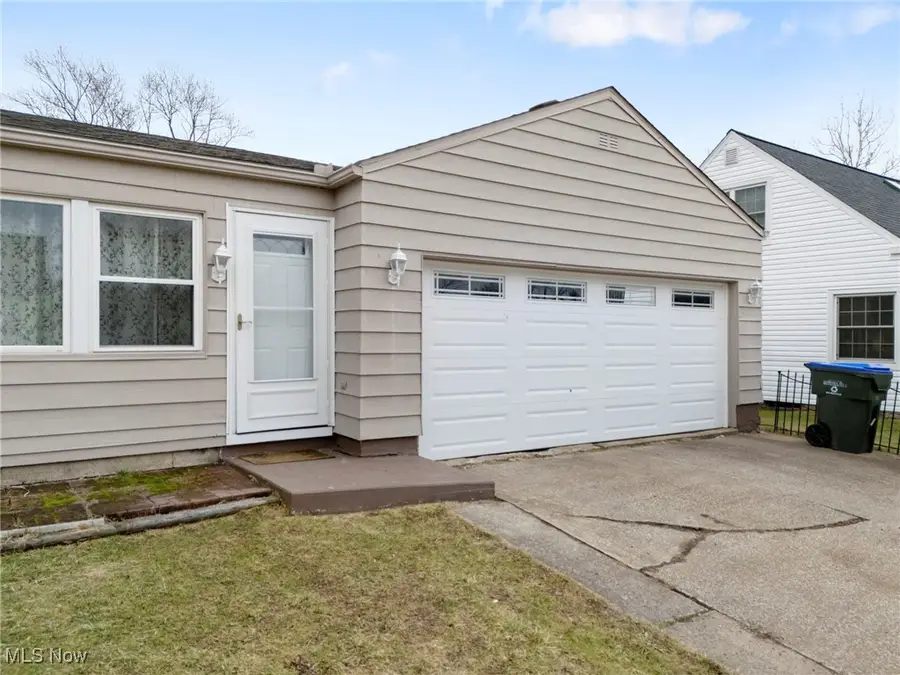 2690 Maitland Avenue, Cuyahoga Falls, OH 44223 - Image #3