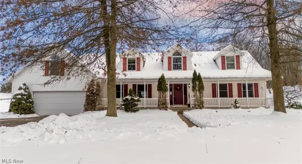 209 Maple Avenue, St Clairsville, OH 43950