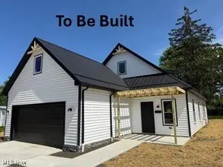 17761 Shurmer Road, Strongsville, OH 44136