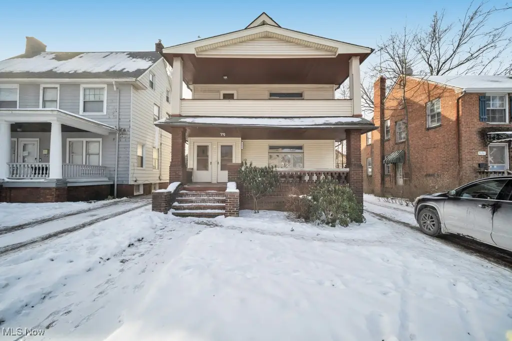 8200 Garfield Boulevard, Garfield Heights, OH 44125 - Image #1