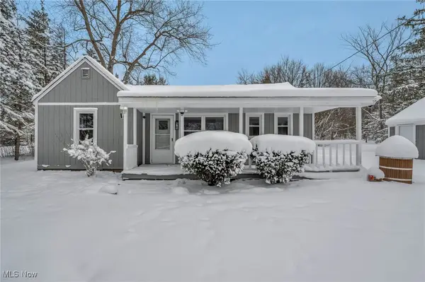 8564 Cedar Road, Chesterland, OH 44026