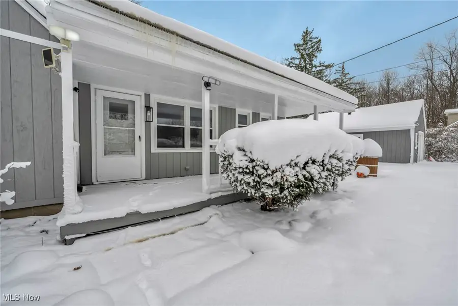 8564 Cedar Road, Chesterland, OH 44026 - #2