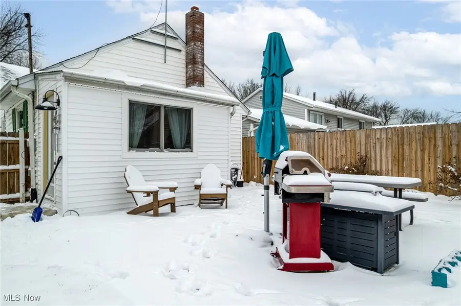 757 Dunny Avenue, Sheffield Lake, OH 44054 - #3