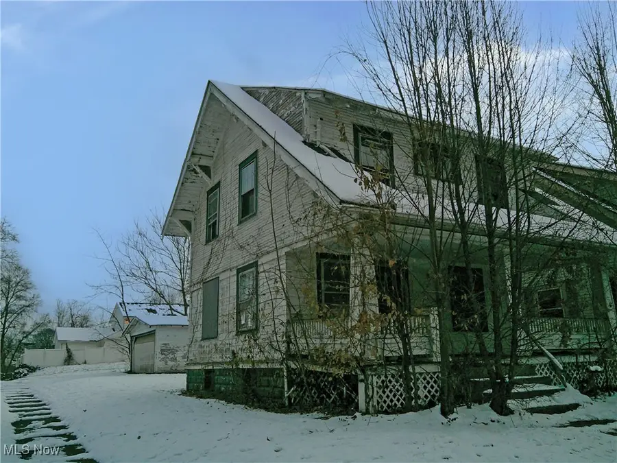 777 Ruth Avenue, Akron, OH 44307 - #2