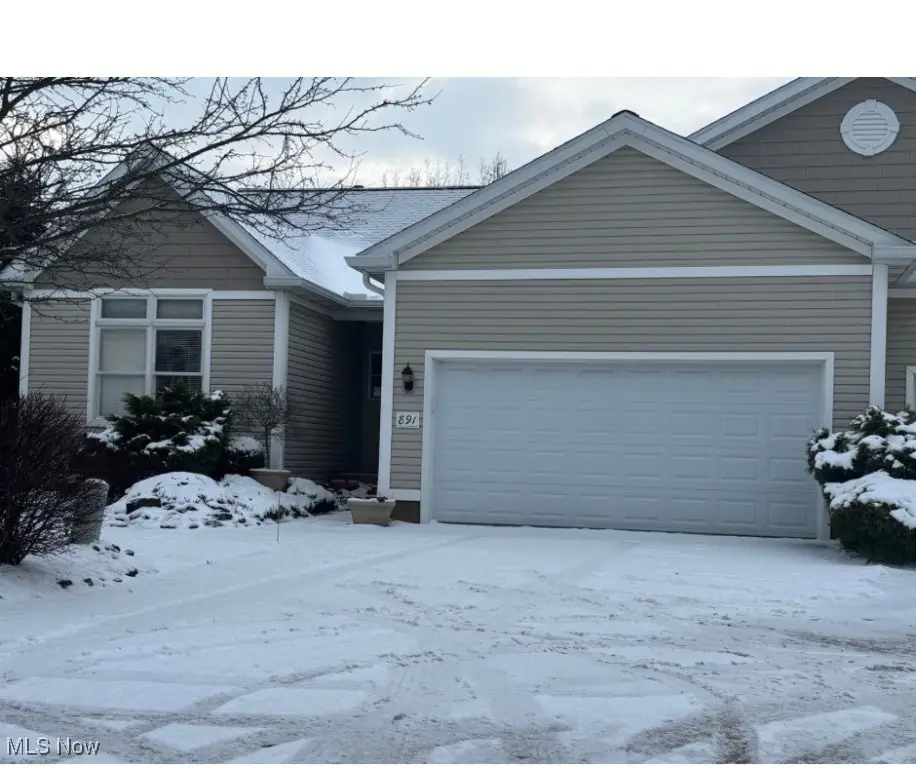 891 Stonewater Drive, Kent, OH 44240 - Image #1