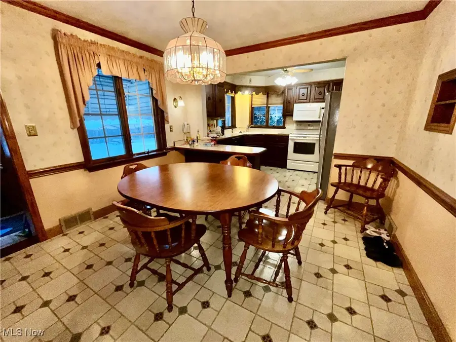 970 N Ward Avenue, Girard, OH 44420 - Image #2