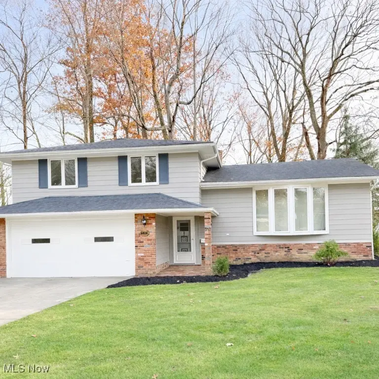 5024 Dorset Drive, Brooklyn Heights, OH 44131 - Image #1