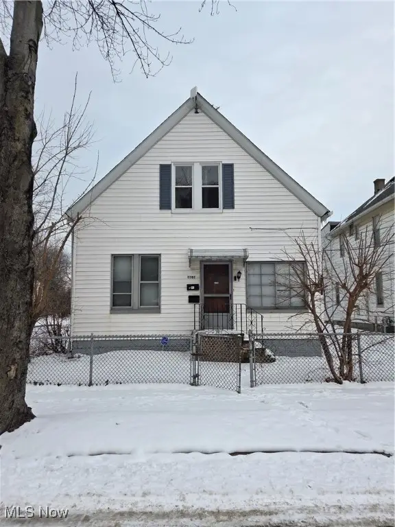 1101 E 66th Street, Cleveland, OH 44103