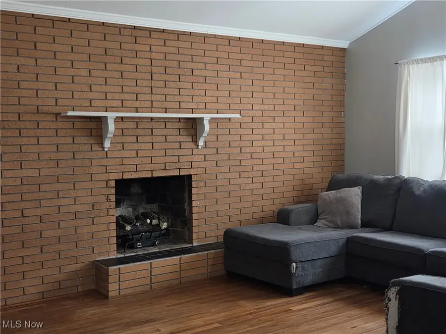 1373 Military Road, Zanesville, OH 43701 - #2