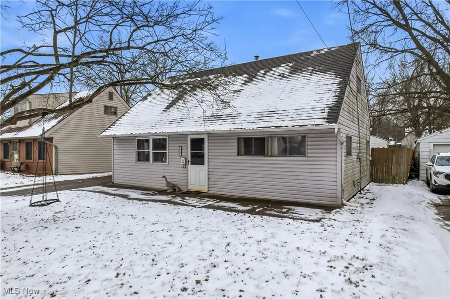 218 N Beverly Avenue, Austintown, OH 44515 - Image #2