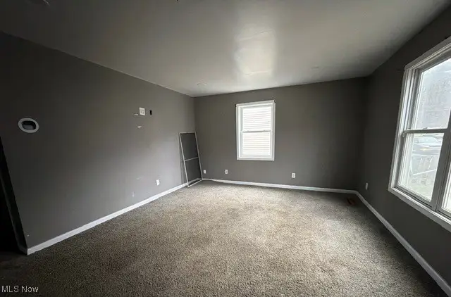 1135 Sharon Avenue, Zanesville, OH 43701 - #2