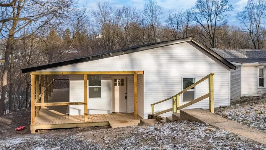 1329 Stone Street, Zanesville, OH 43701 - #2