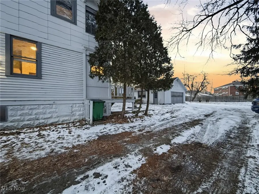 322 Shields Road, Youngstown, OH 44512 - Image #2