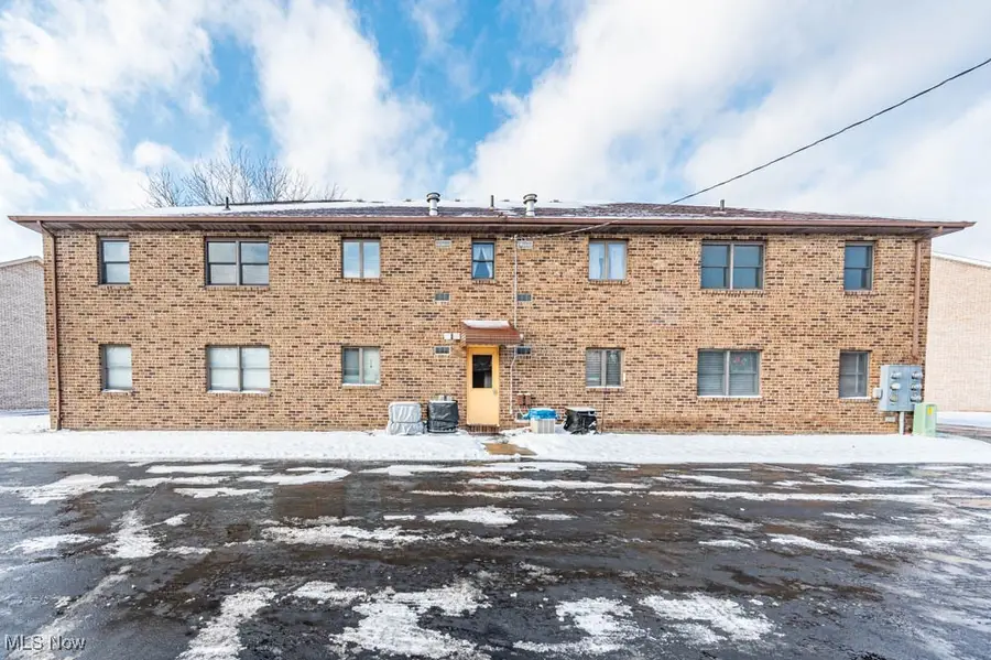 852 Pearson Circle #3, Boardman, OH 44512 - #2