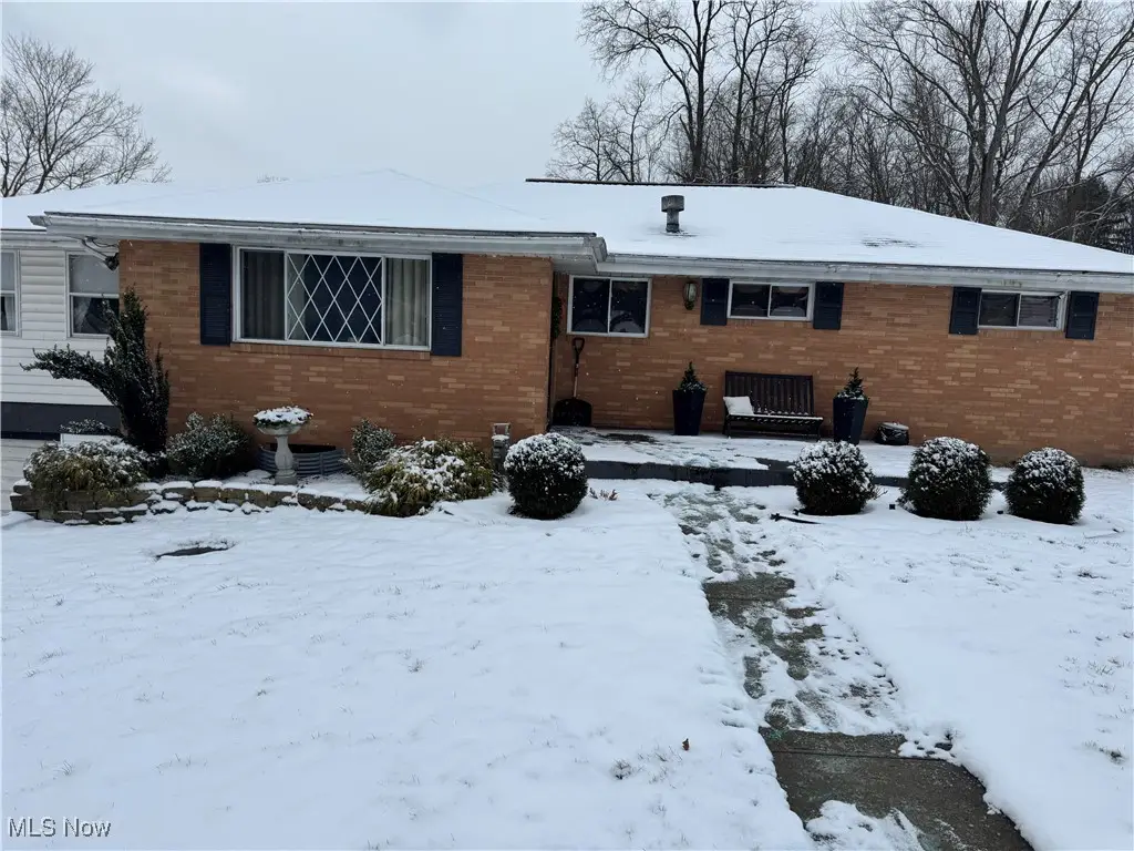929 May Road, East Liverpool, OH 43920 - #1