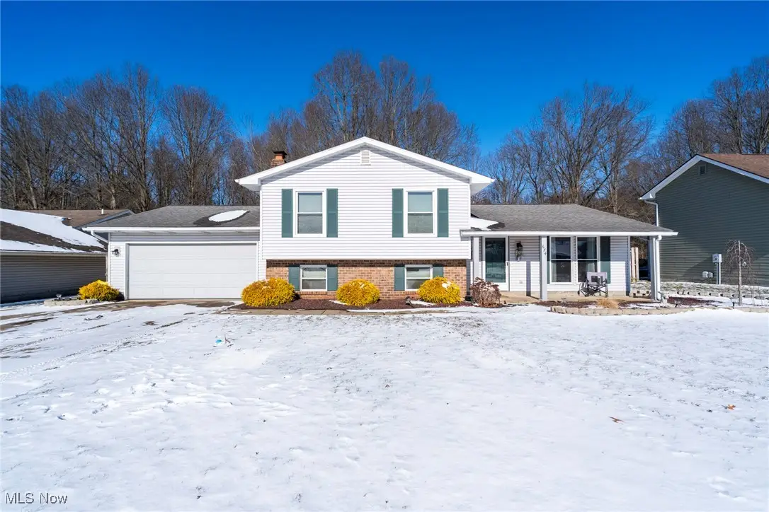 674 Angiline Drive, Youngstown, OH 44512 - #1