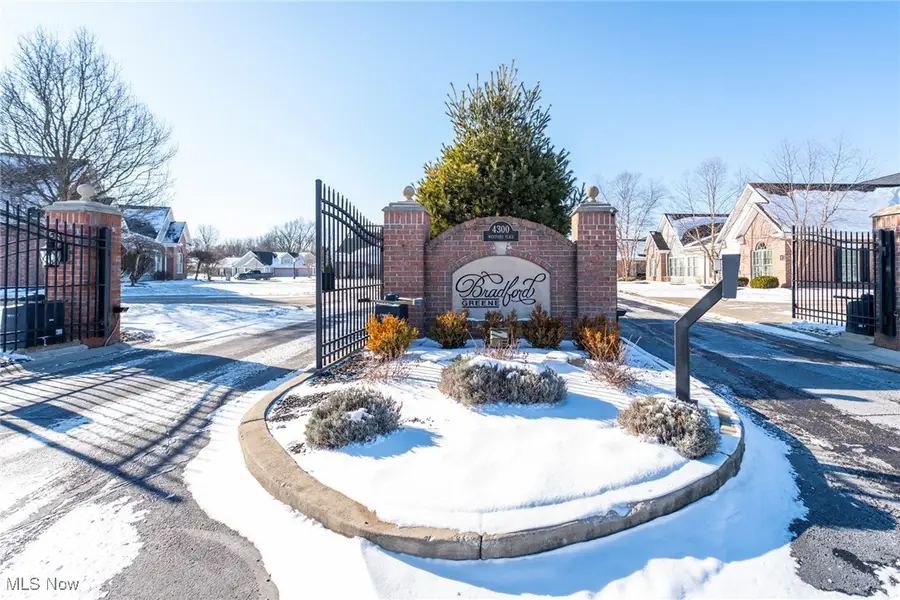 4300 Westford Place #12B, Canfield, OH 44406 - Image #2