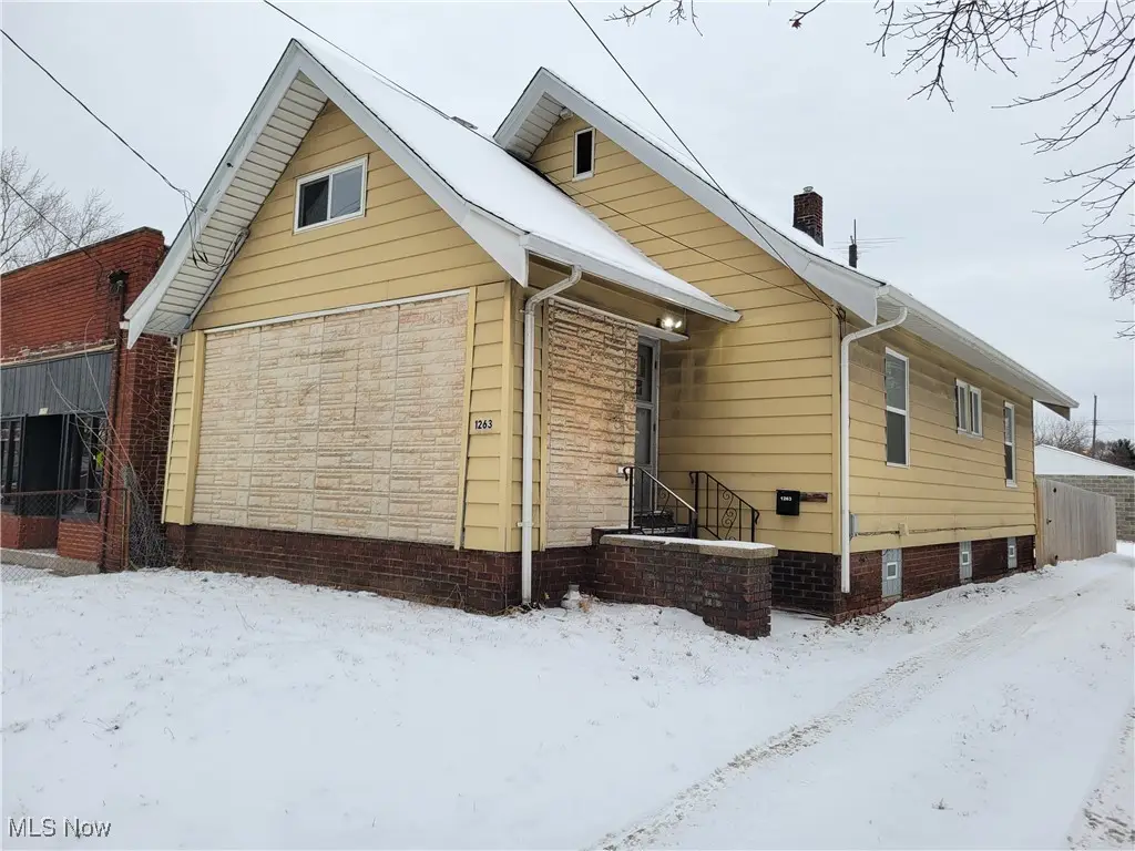 1263 W Waterloo Road, Akron, OH 44314 - Image #1