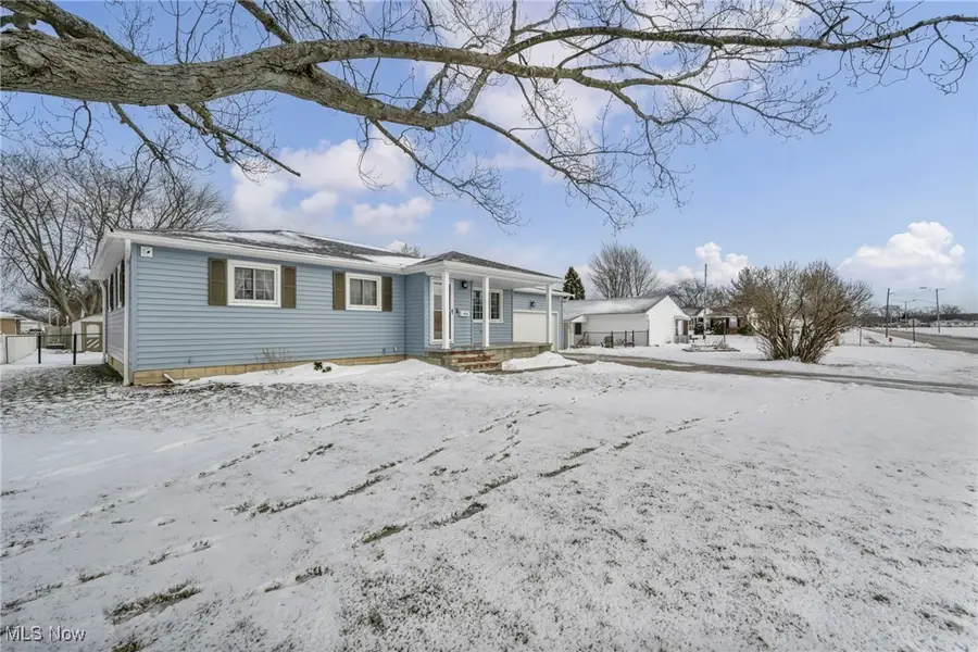 1908 W 38th Street, Lorain, OH 44053 - #3