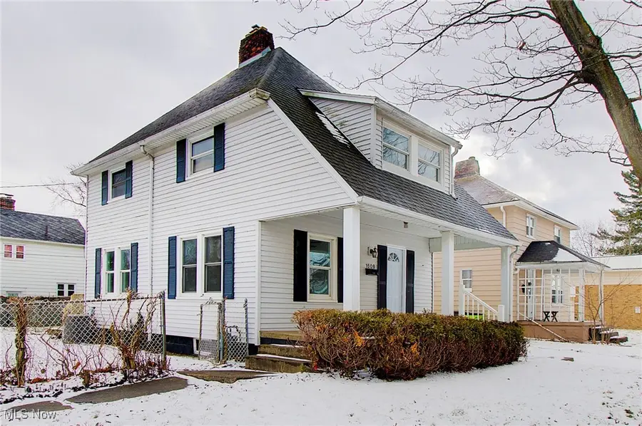 1608 S Liberty Avenue, Alliance, OH 44601 - #3