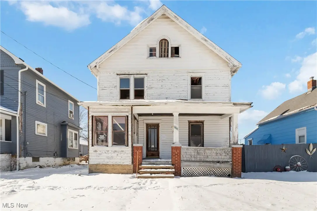 2910 Caroline Avenue, Lorain, OH 44055 - #1