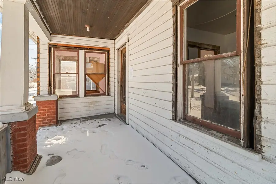 2910 Caroline Avenue, Lorain, OH 44055 - #3