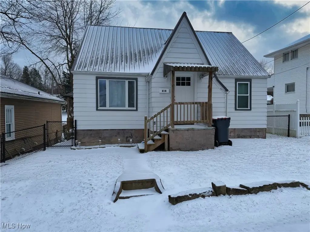 618 Garner Avenue, East Liverpool, OH 43920 - #1