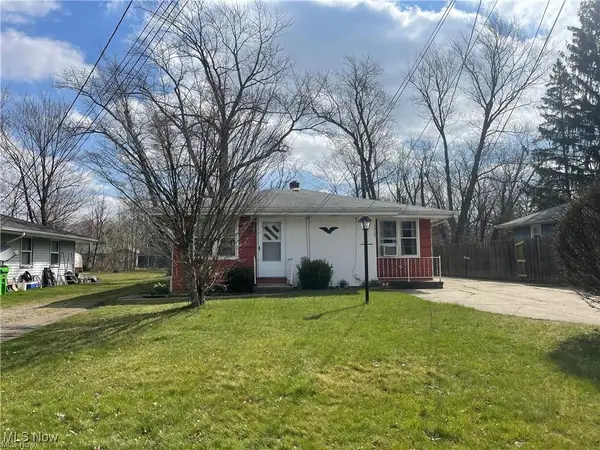 4904 Dunsmore Avenue, Ashtabula, OH 44004