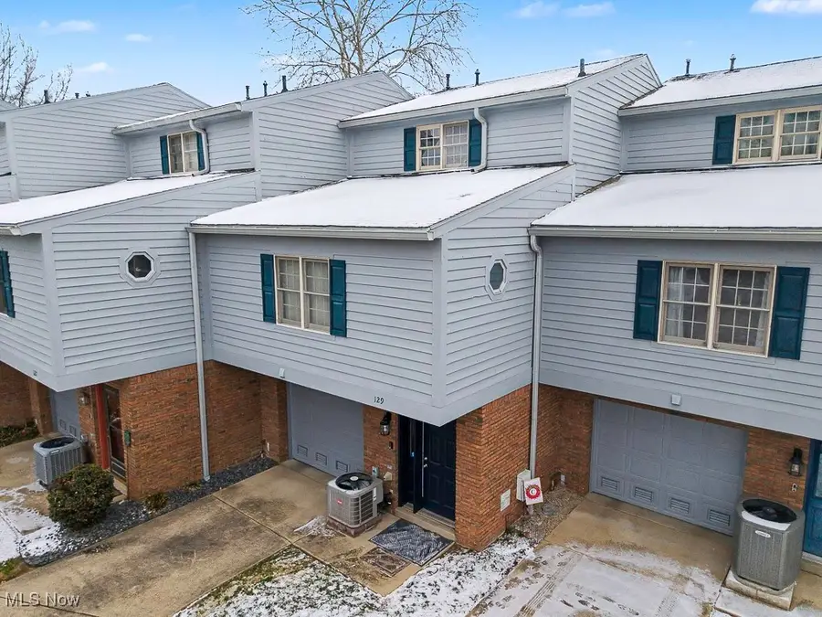 129 S 4th Street, Marietta, OH 45750 - #2