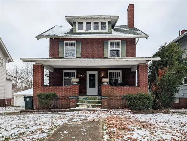 911 Ridge Nw Road, Canton, OH 44703