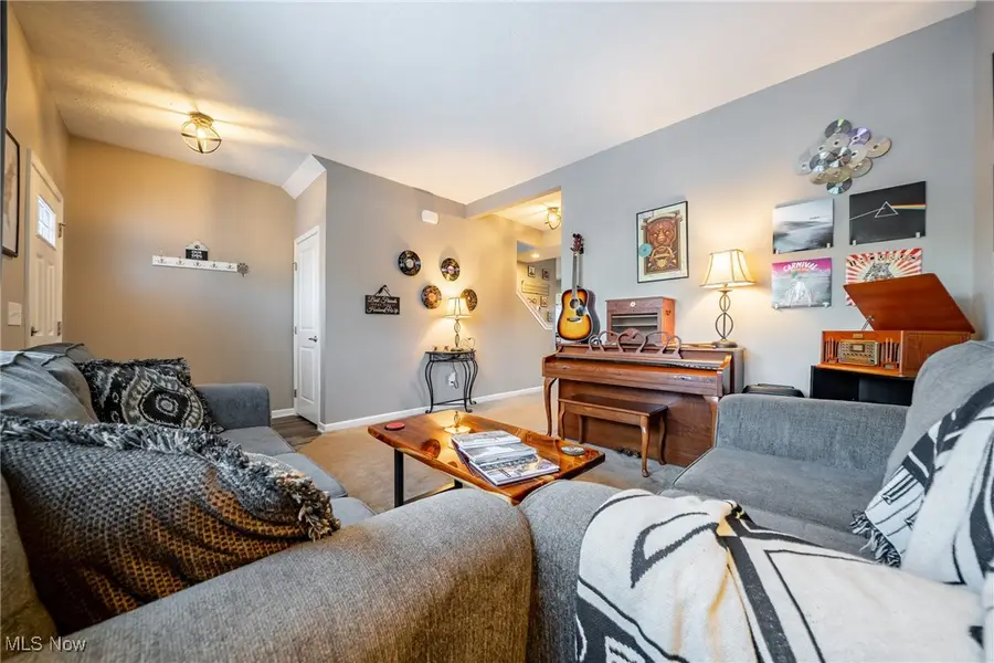 121 Slippery Rock Lane, Berea, OH 44017 - Image #3