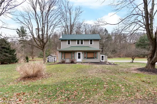 5754 Cedar Valley Road, Burbank, OH 44214