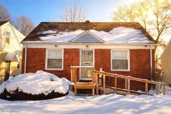 4401 Ingleside Road, Warrensville Heights, OH 44128