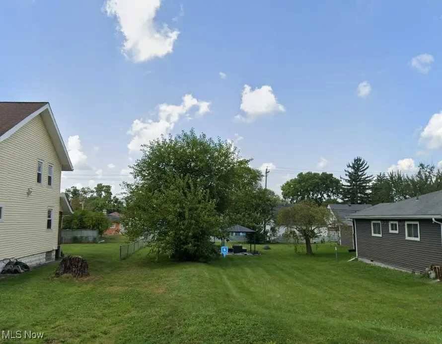 69 Lawrence Avenue, Columbus, OH 43228 - Image #2