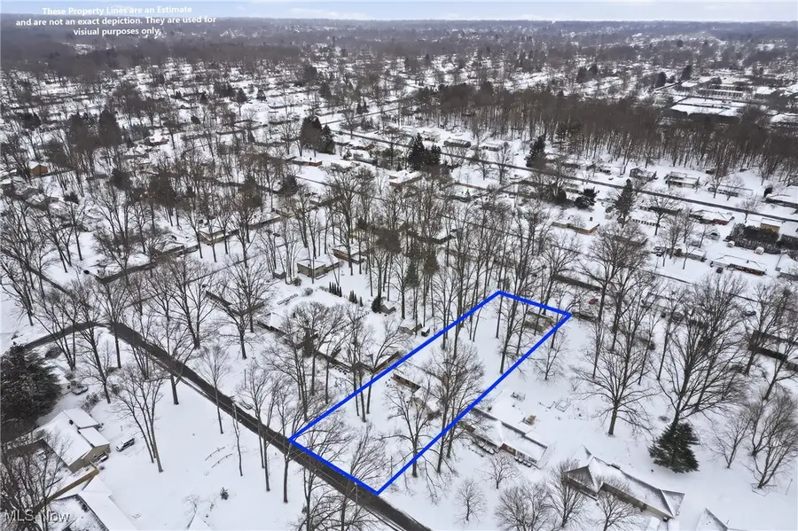 6985 Harrington Avenue, Boardman, OH 44512 - #3