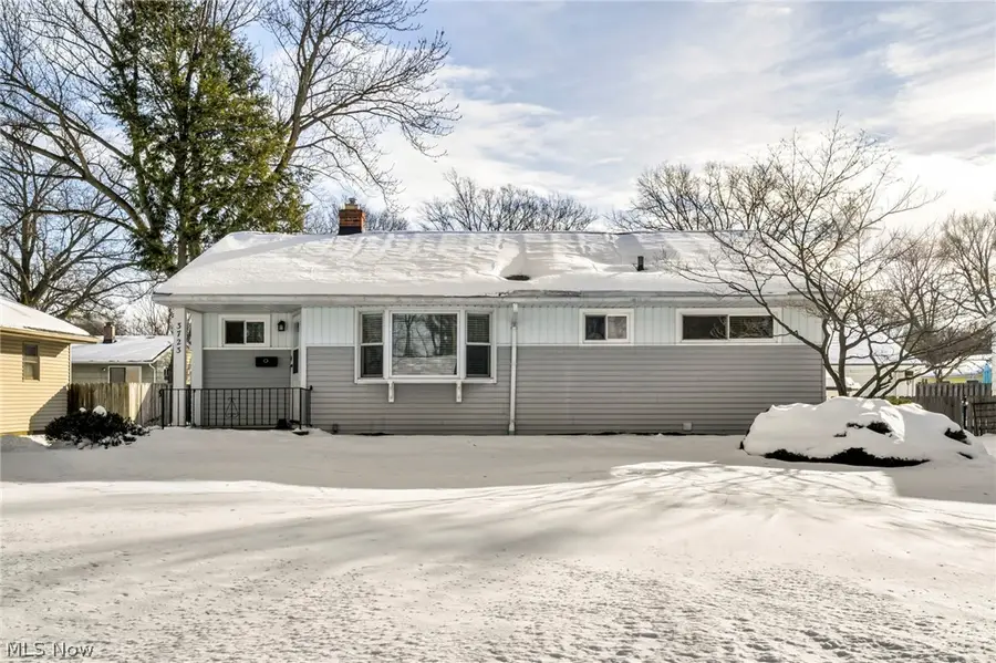 3723 W 232nd Street, North Olmsted, OH 44070 - #2