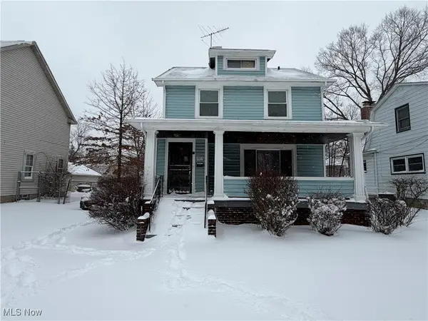 883 Caledonia Avenue, Cleveland Heights, OH 44112