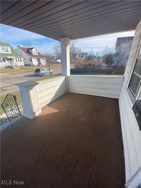 19600 Arrowhead Avenue, Cleveland, OH 44119 - Image #3