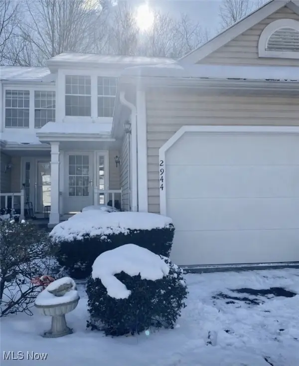 2944 Heatherwood Court, Stow, OH 44224