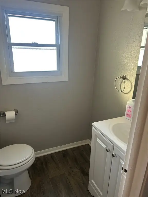 679 Wooster W Road, Barberton, OH 44203 - Image #2