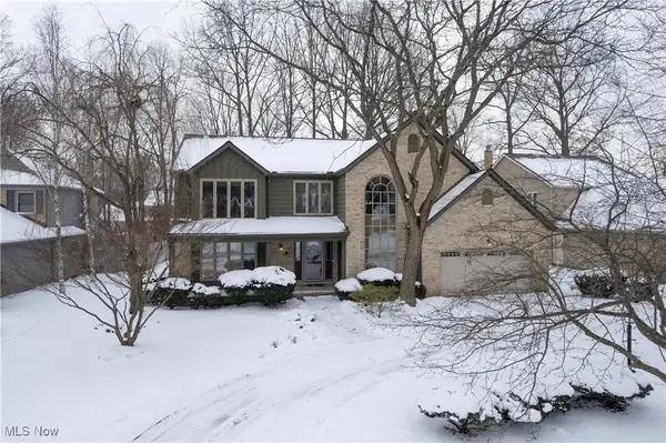 1925 Reeds Court, Westlake, OH 44145