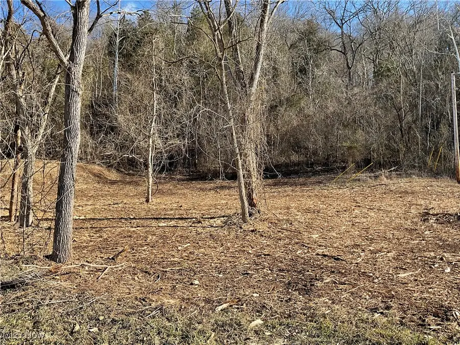 0000 Luke Chute, Waterford, OH 45786 - #2