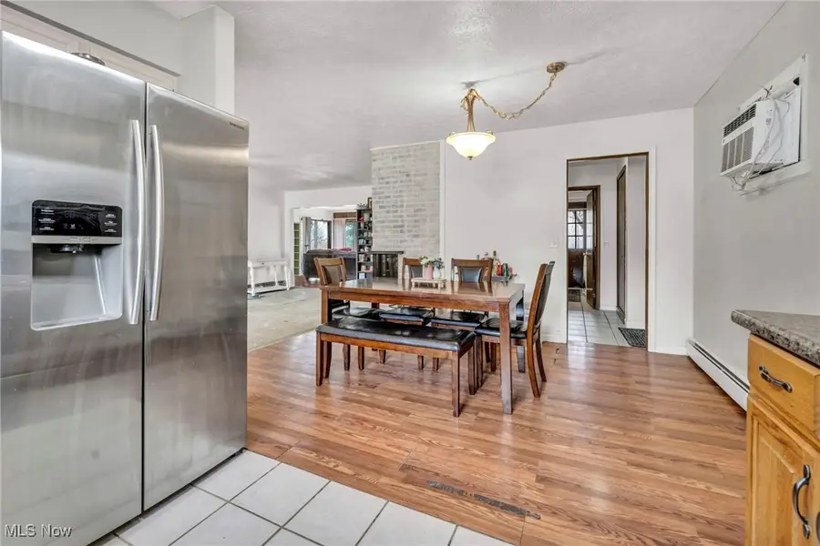 17937 Kingswood Drive, Chagrin Falls, OH 44023 - #3