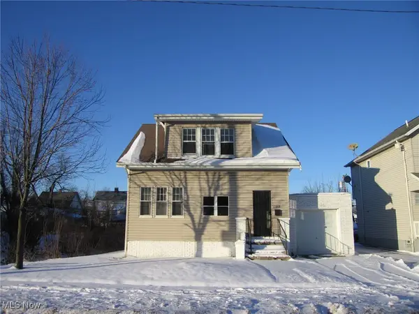 12808 Kadel Avenue, Cleveland, OH 44135