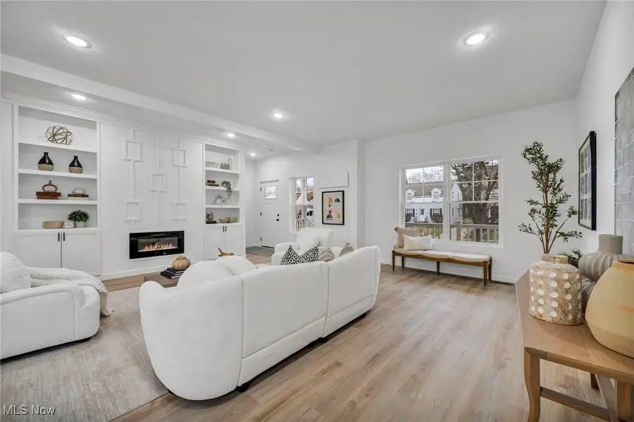 3734 Pennington Road, Shaker Heights, OH 44120 - Image #3