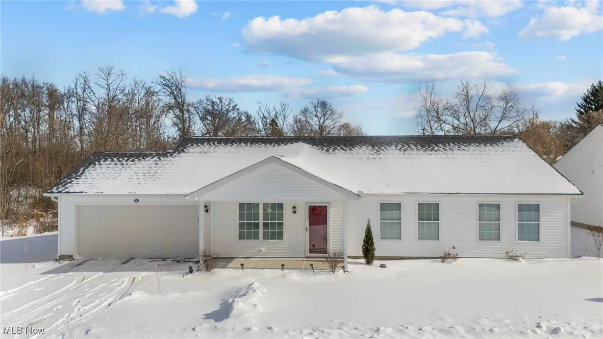 385 Nantucket Drive, Geneva, OH 44041 - #1