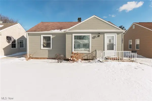 1671 Crestwood Road, Mayfield Heights, OH 44124