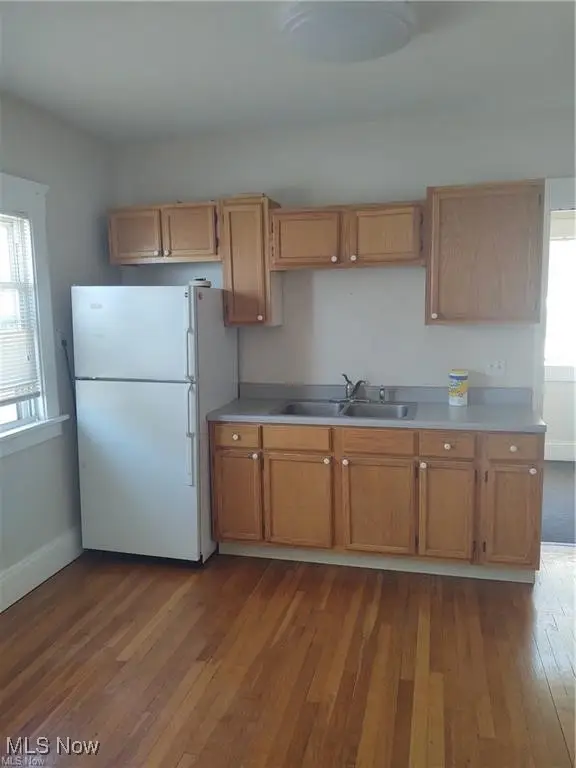 4115 Gifford Avenue, Cleveland, OH 44109 - Image #2