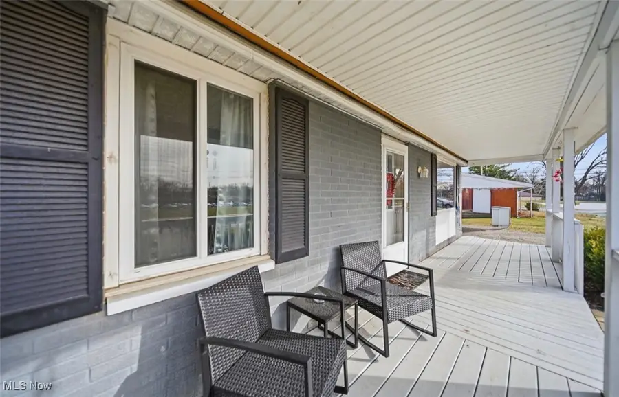 1027 Taylor Street, Zanesville, OH 43701 - #3