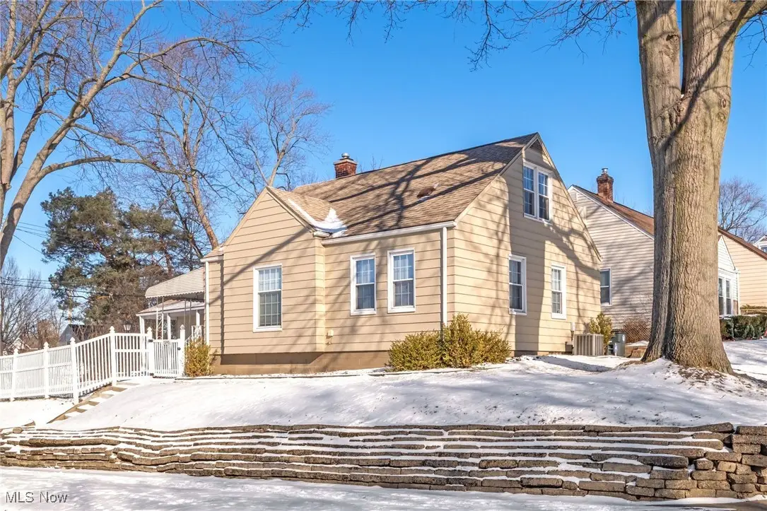 1595 Evergreen Avenue, Akron, OH 44301 - #1